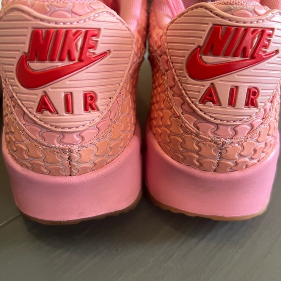 Nike Air Max Shanghai City "Must Win Cake" 813152-600 Pink Sz 10 - Picture 3 of 15